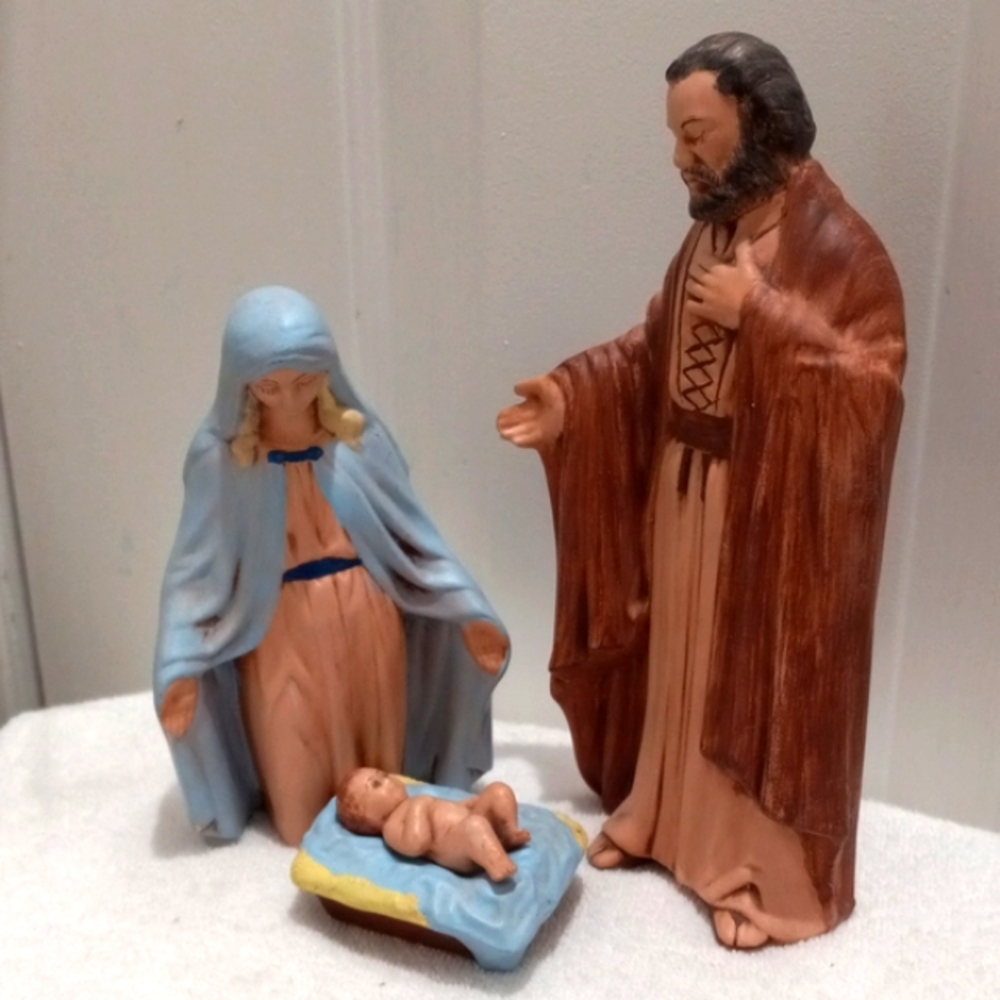 Nativity Set 4 piece